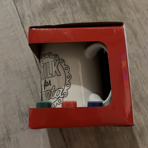 NWT Color-In Mug Kit - Milk for Santa Mug - Kids Christmas Crafts - Holiday Gift - Picture 5 of 7